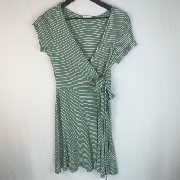 Olivia Rae Dresses & Skirts - Olivia Rae Striped Wrap Dress
